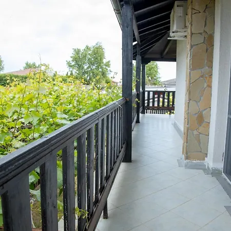 Ваканционна къща Beni - 4 Bedroom Private House By Flаt Manаger *