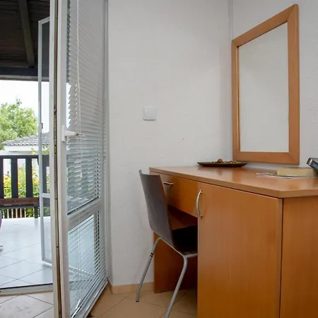 Beni - 4 Bedroom Private House By Flаt Manаger Hébergement de vacances Lozenets